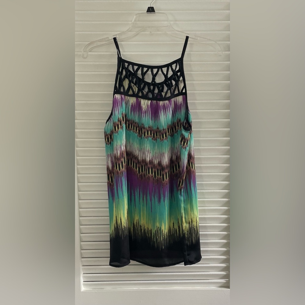 Bisou Bisou Black and Purple Graphic Cut Out Tank Top